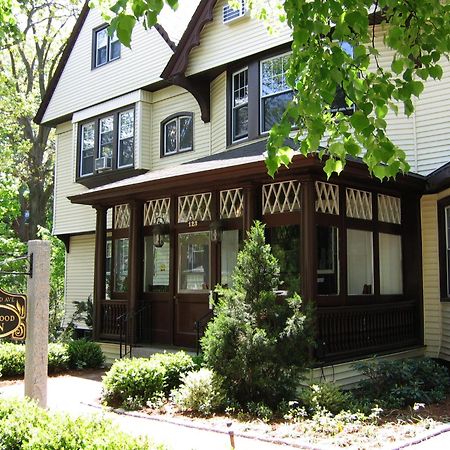 Longwood Inn Brookline Ngoại thất bức ảnh