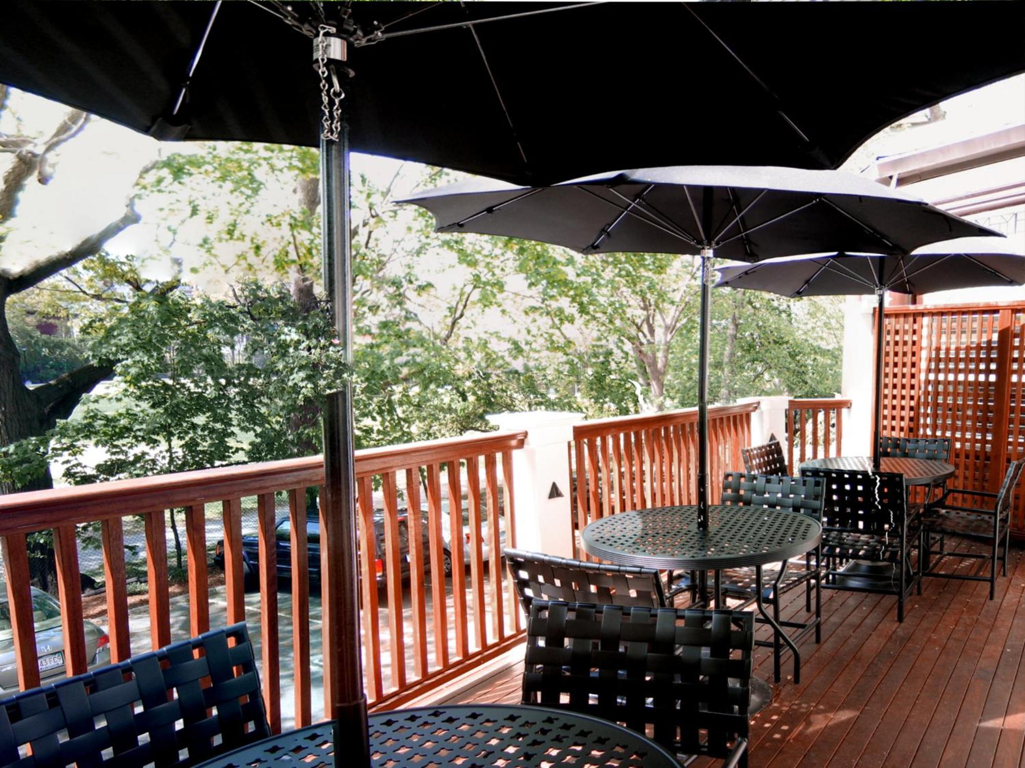 Longwood Inn Brookline Ngoại thất bức ảnh