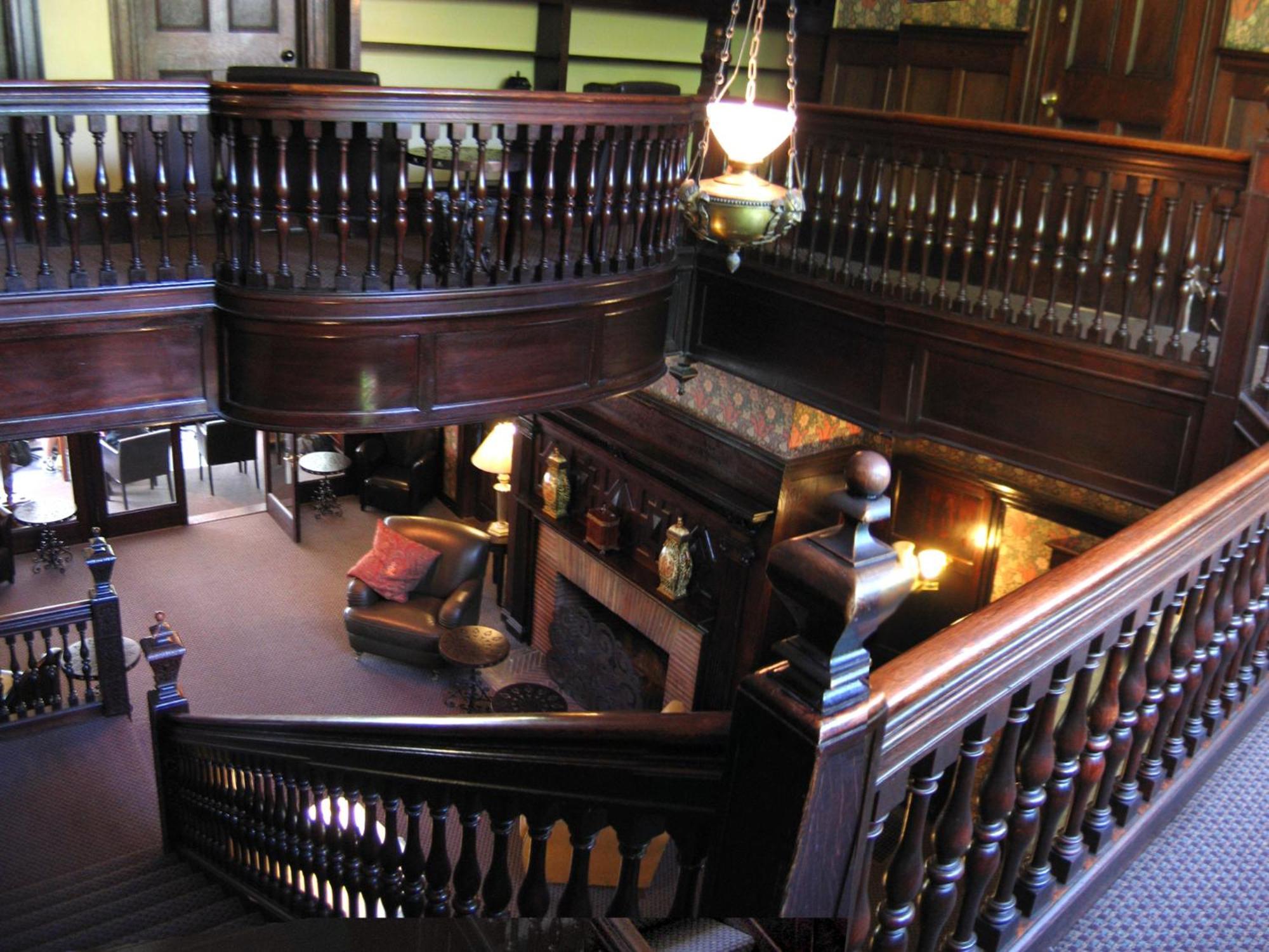 Longwood Inn Brookline Ngoại thất bức ảnh