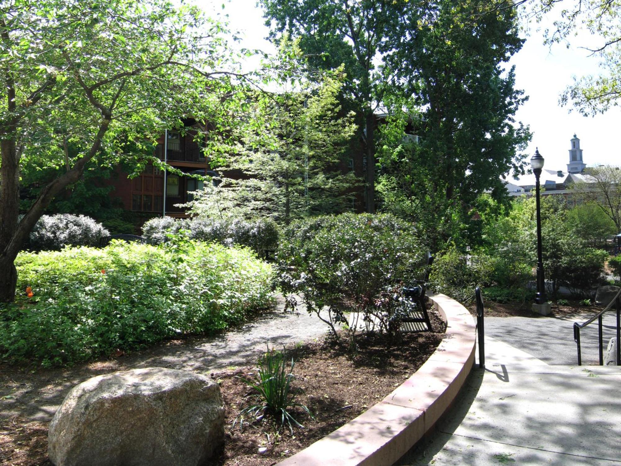 Longwood Inn Brookline Ngoại thất bức ảnh