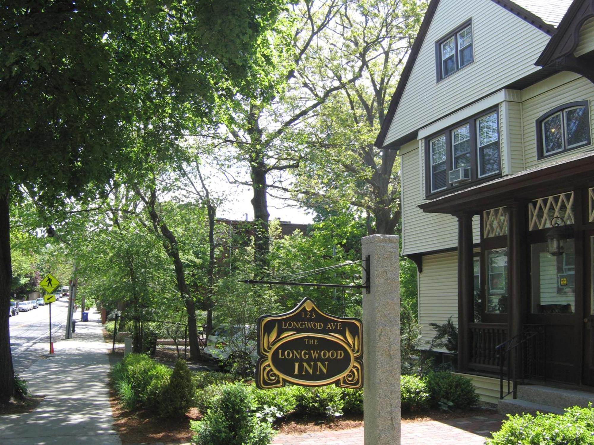 Longwood Inn Brookline Ngoại thất bức ảnh