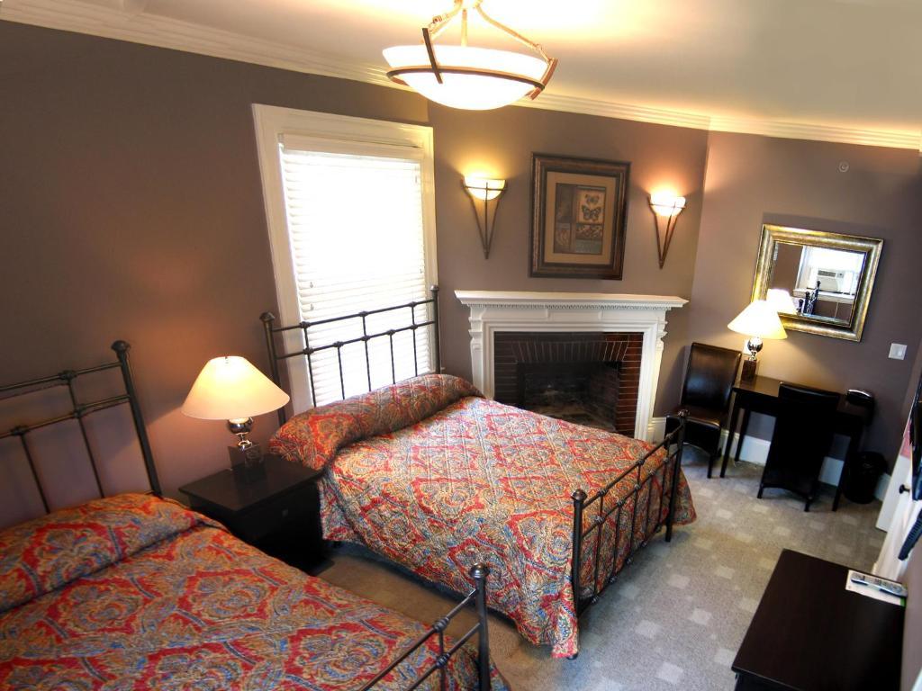 Longwood Inn Brookline Ngoại thất bức ảnh